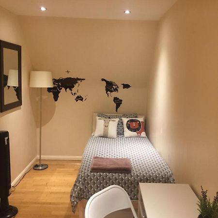 Ravenscourt House Hotel Londen Buitenkant foto