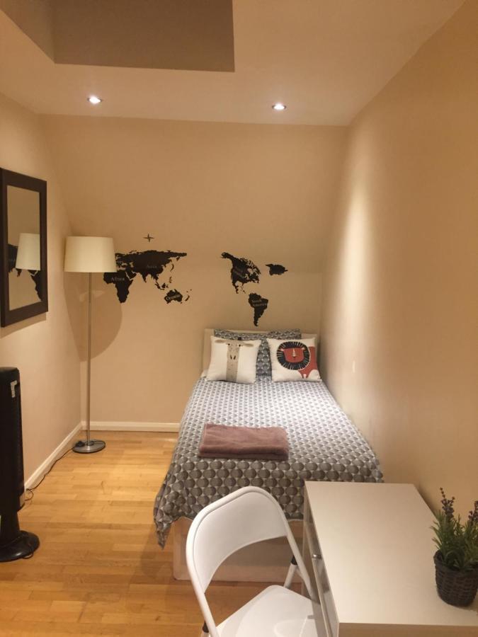 Ravenscourt House Hotel Londen Buitenkant foto